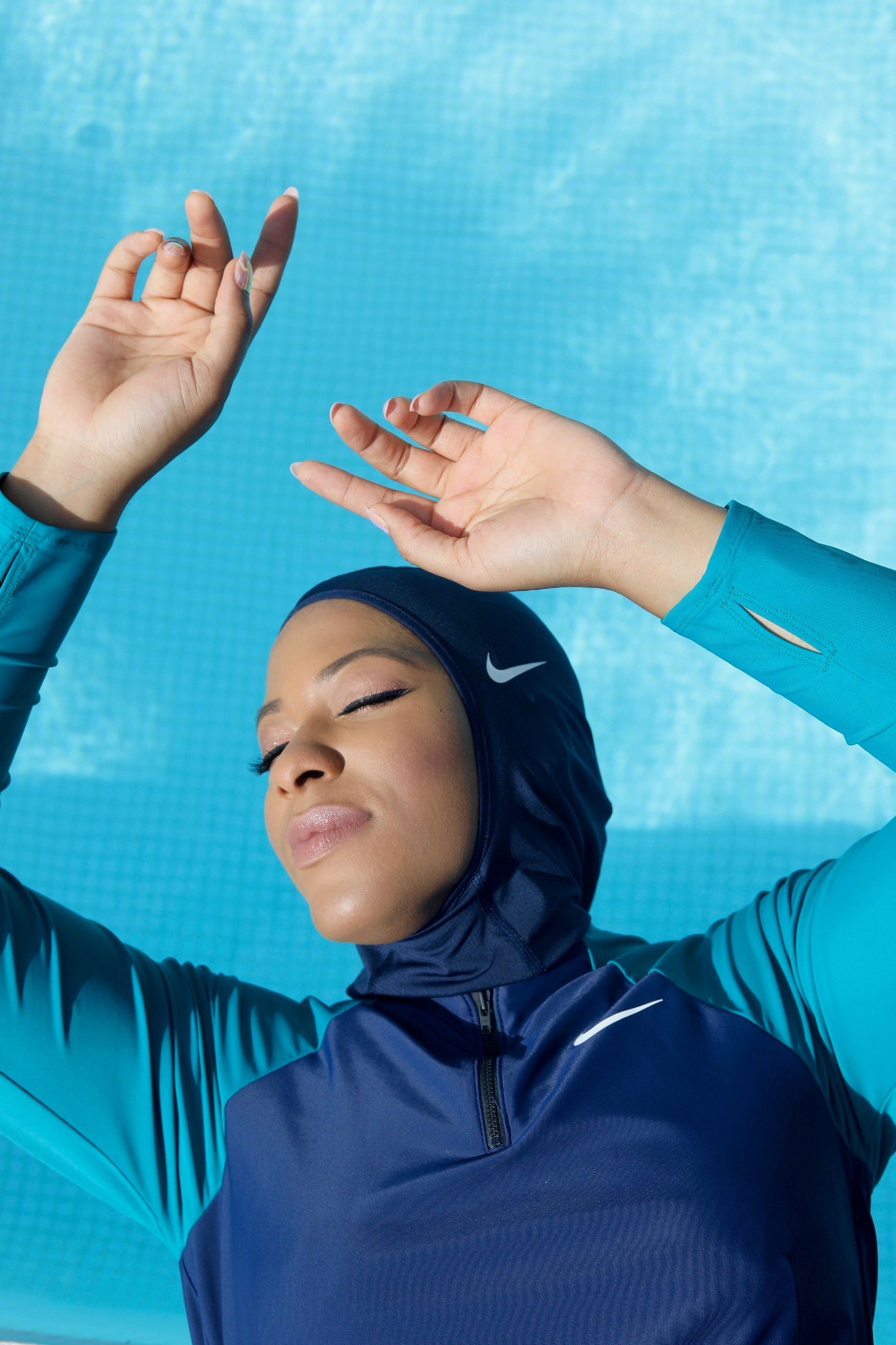 swimming suit muslimah nike