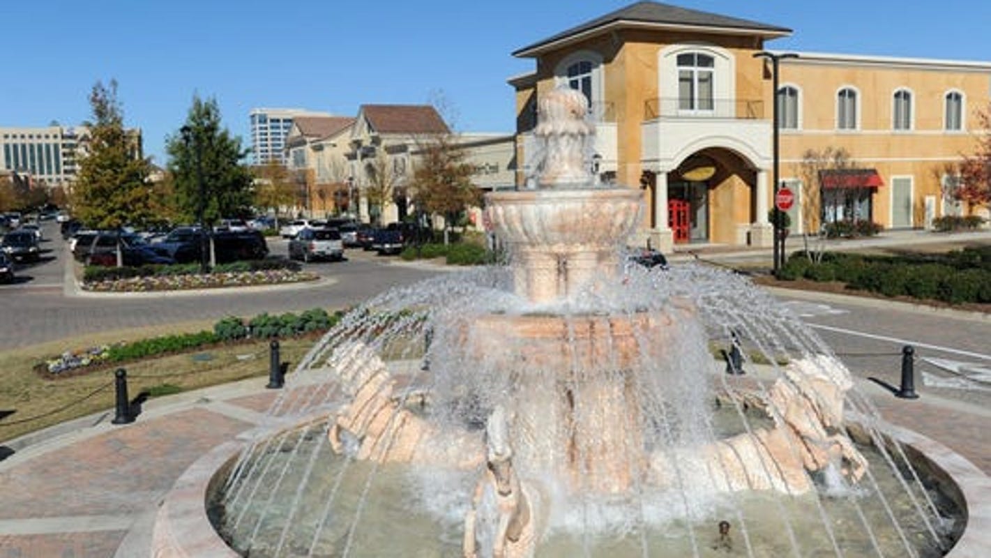 Boutique movie theater opens at the Renaissance in Ridgeland MS