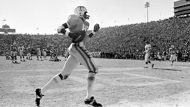 Tennessee Vols Vs Indiana Football Score Predictions Who Has Edge