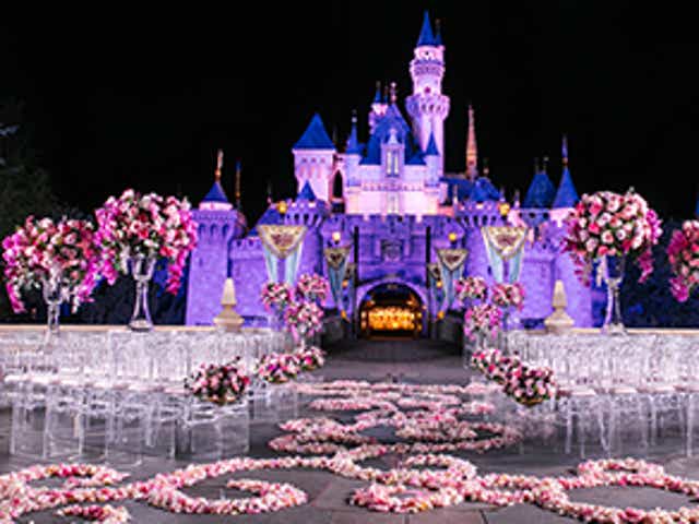 Disneyland Disney World Exclusive Experiences Club 33 Weddings
