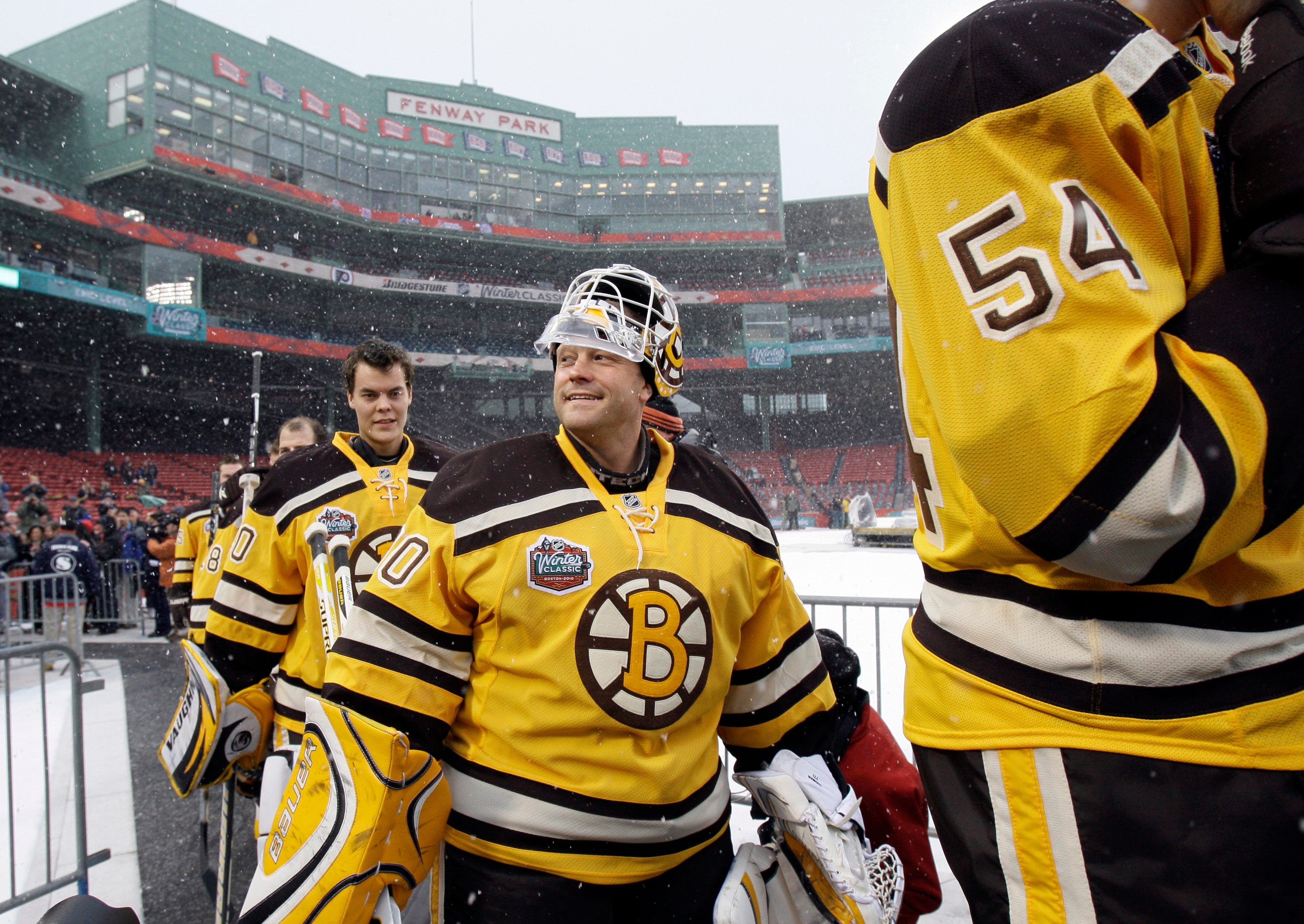 boston bruins stadium series jersey