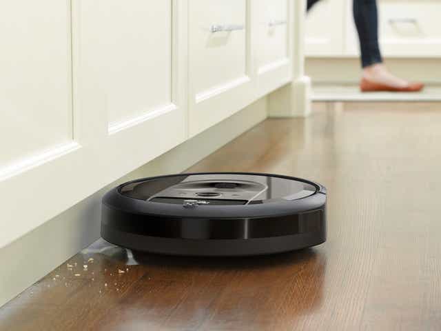 Black Friday 2020 Shop Steep Discounts On Irobot Roomba Vacuum Cleaners