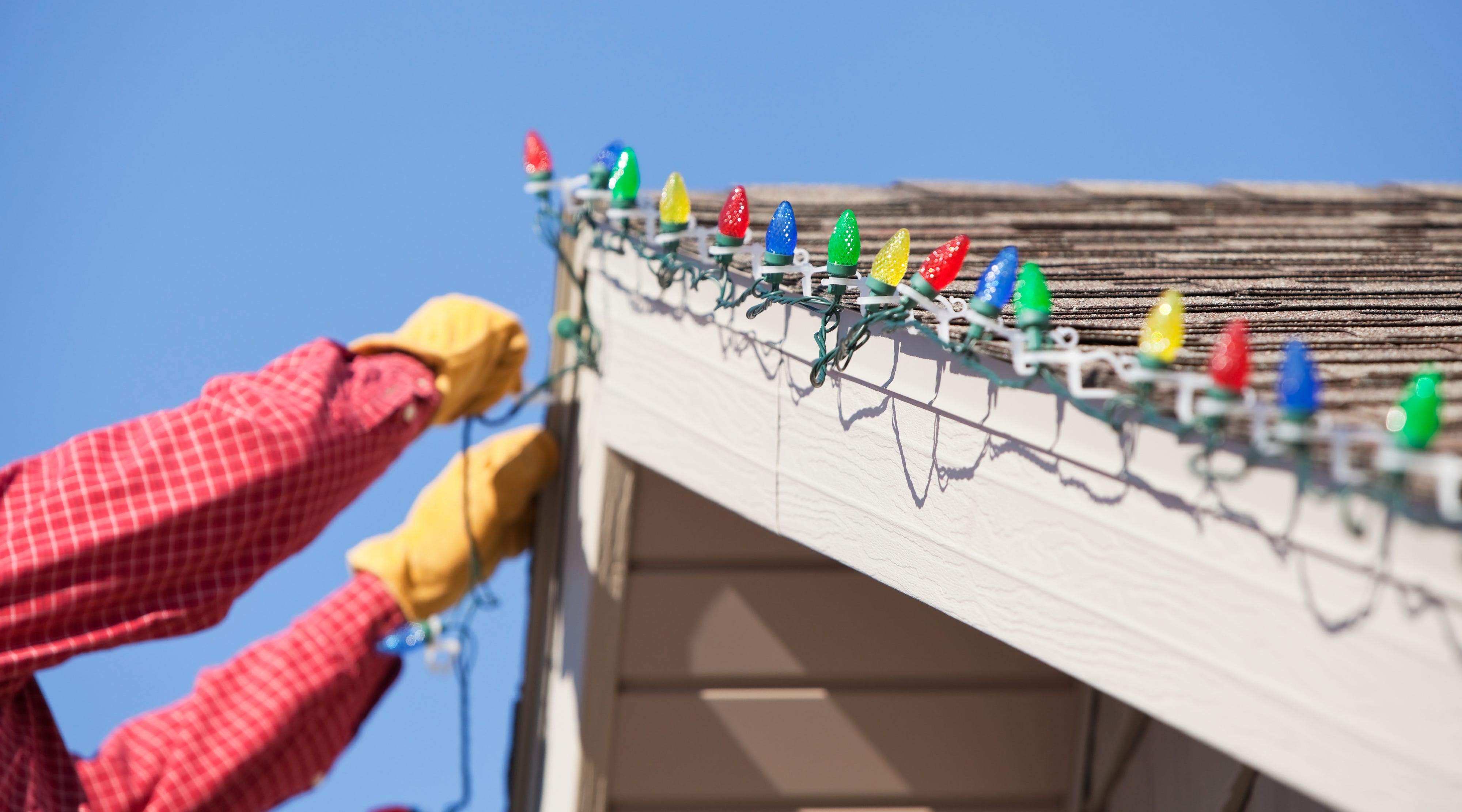 How to fix broken Christmas lights: Tips for solving common problems with string lights, burned-out bulbs