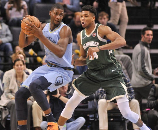 37+11,狂轟17連勝!字母哥又進化了,末節17分用三分解決比賽!(影)-黑特籃球-NBA新聞影音圖片分享社區