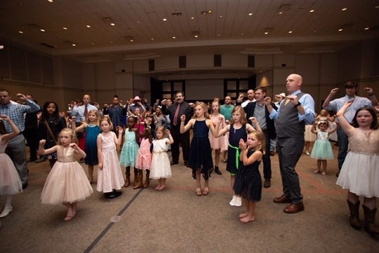 Pike Road Father Daughter Dance Set With Fairy Tale Winter