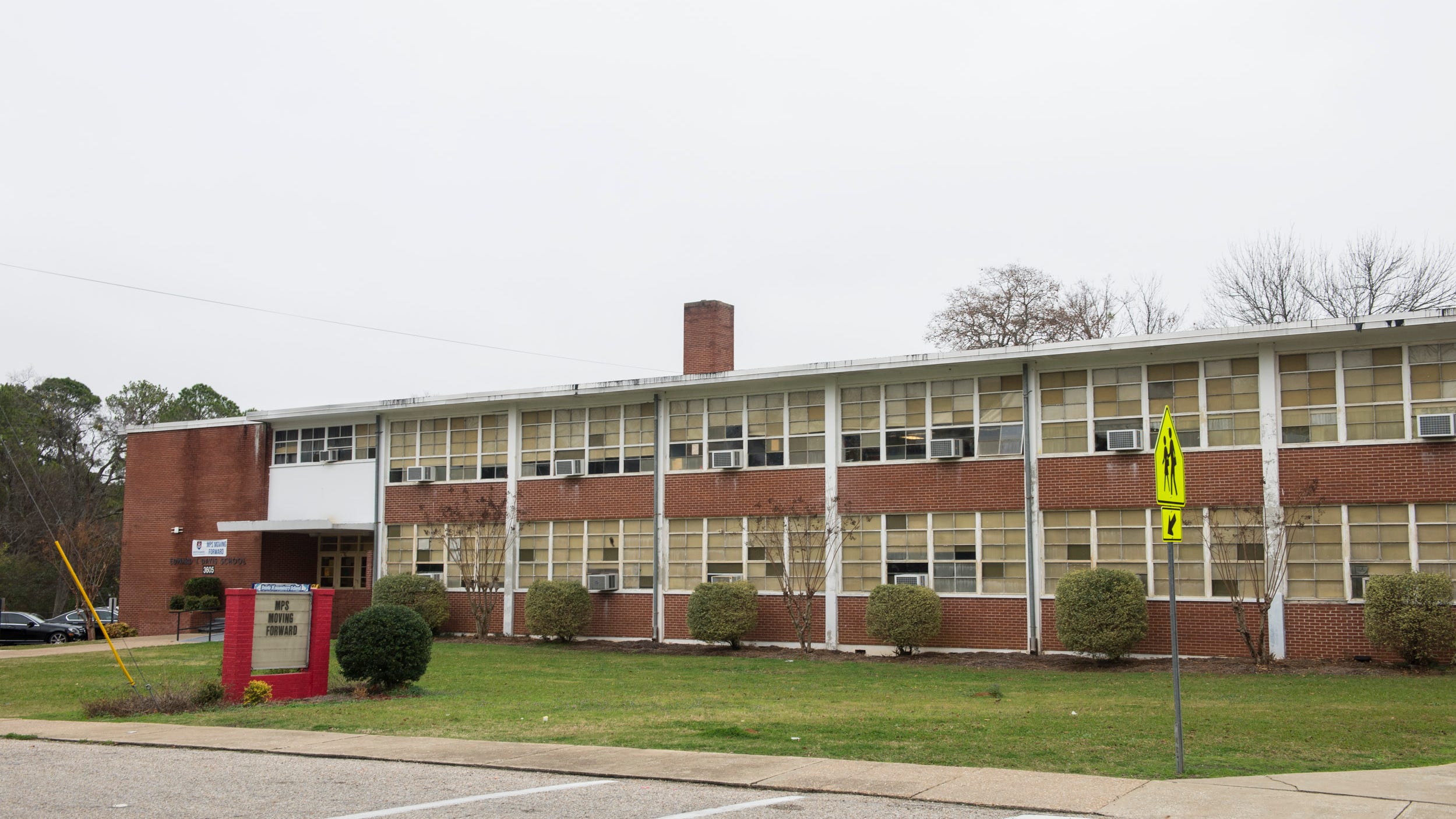 Davis Elementary receives 1.5 million grant to open as charter school
