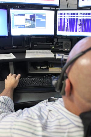 Rutherford County 911 callers can now video and text dispatchers.