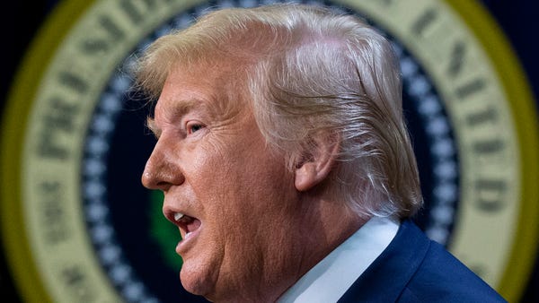 epa08082577 US President Donald J. Trump delivers 