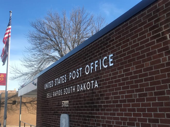 The post office in Dell Rapids recently handed out post cards to residents of Dells asking to clear snow pathways to mailboxes.