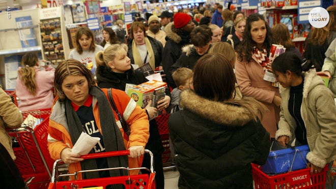 Christmas Eve 2019 Store Hours When Walmart Target And More Are Open