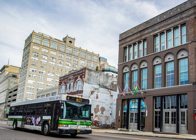 A Memphis Area Transit Authority ( MATA ) bus downtown on Tuesday, Dec. 24, 2019.