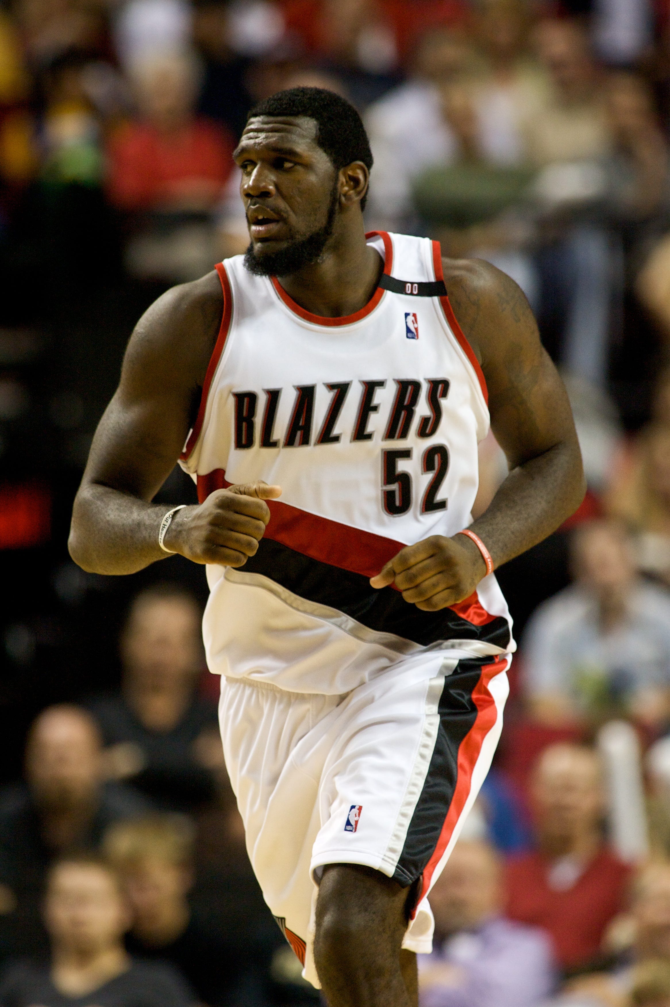 Greg Oden: Former No. 1 NBA pick has a. greg oden jersey. 