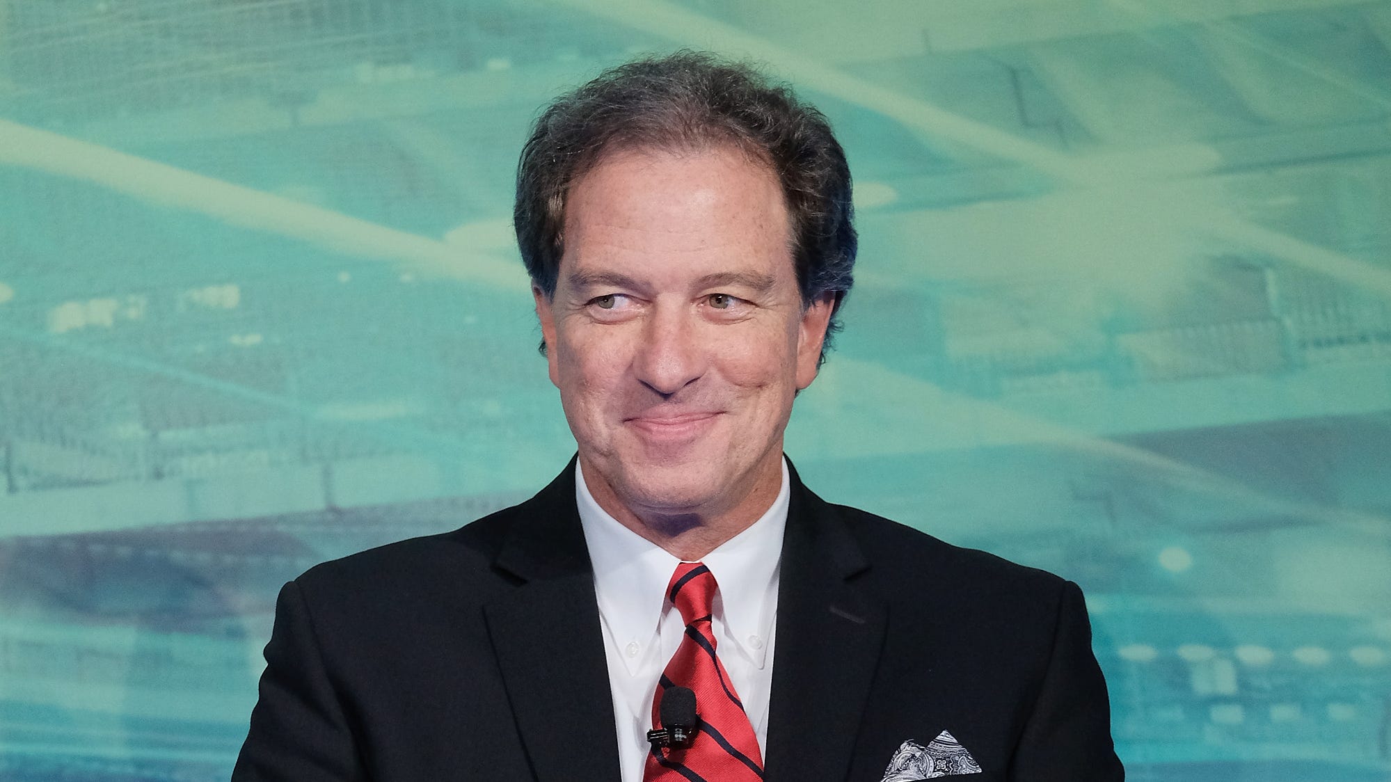 Kevin Harlan gives amazing call of Chiefs, Patriots endings at same time