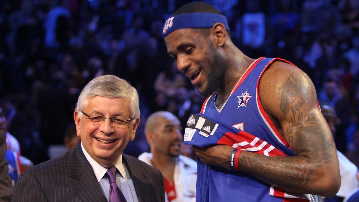 LeBron James thinks the NBA needs to name an award, or even a day, after former NBA commissioner David Stern.