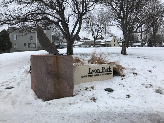 The All Saints Neighborhood Association commissioned Sioux Falls artist Cameron Stalheim to create a sculpture that now stands at Lyons Park near 14th Street and Phillips Avenue.