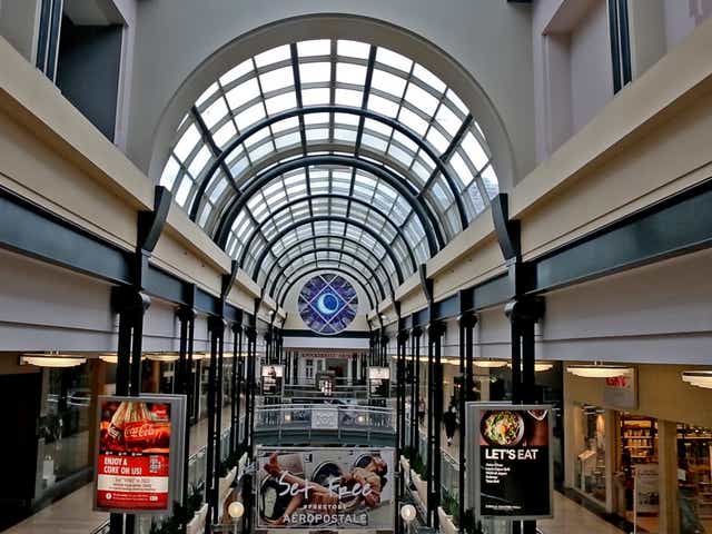 Circle Centre Mall Stores Close Simon Property Group Finds New Ones
