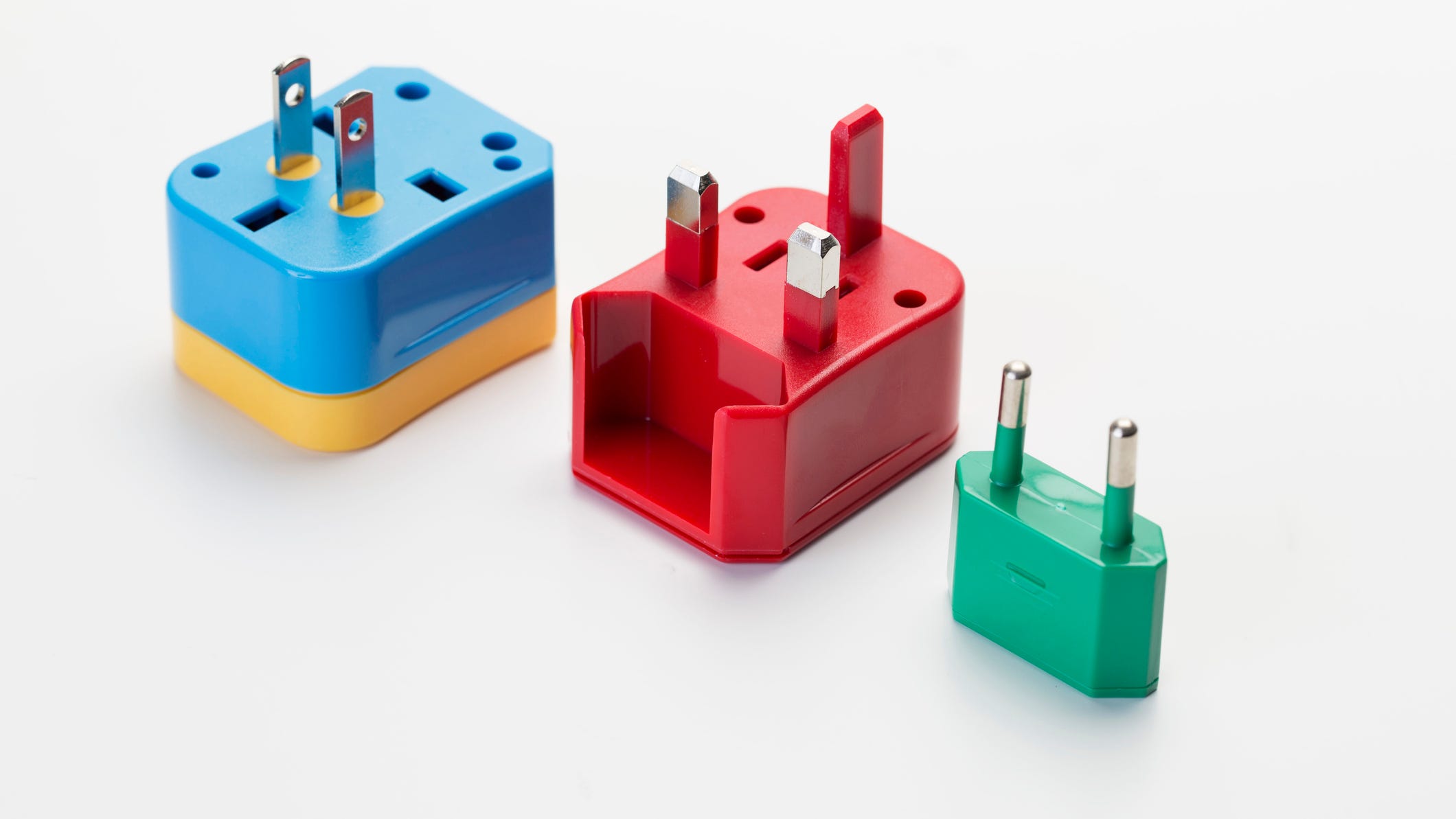 pd adapter vs travel adapter