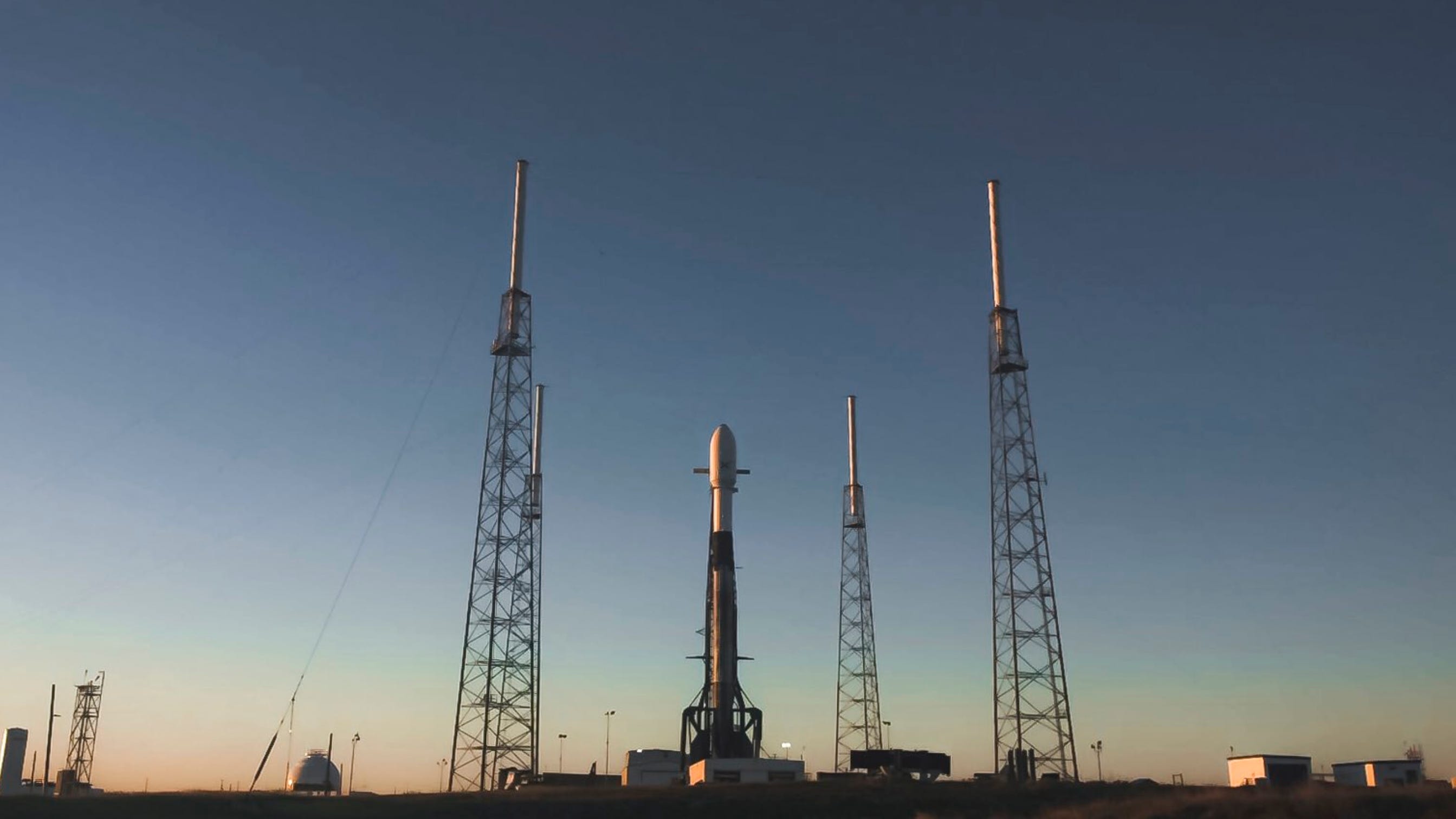 Updates Watch SpaceX launch 60 Starlink satellites from Cape Canaveral
