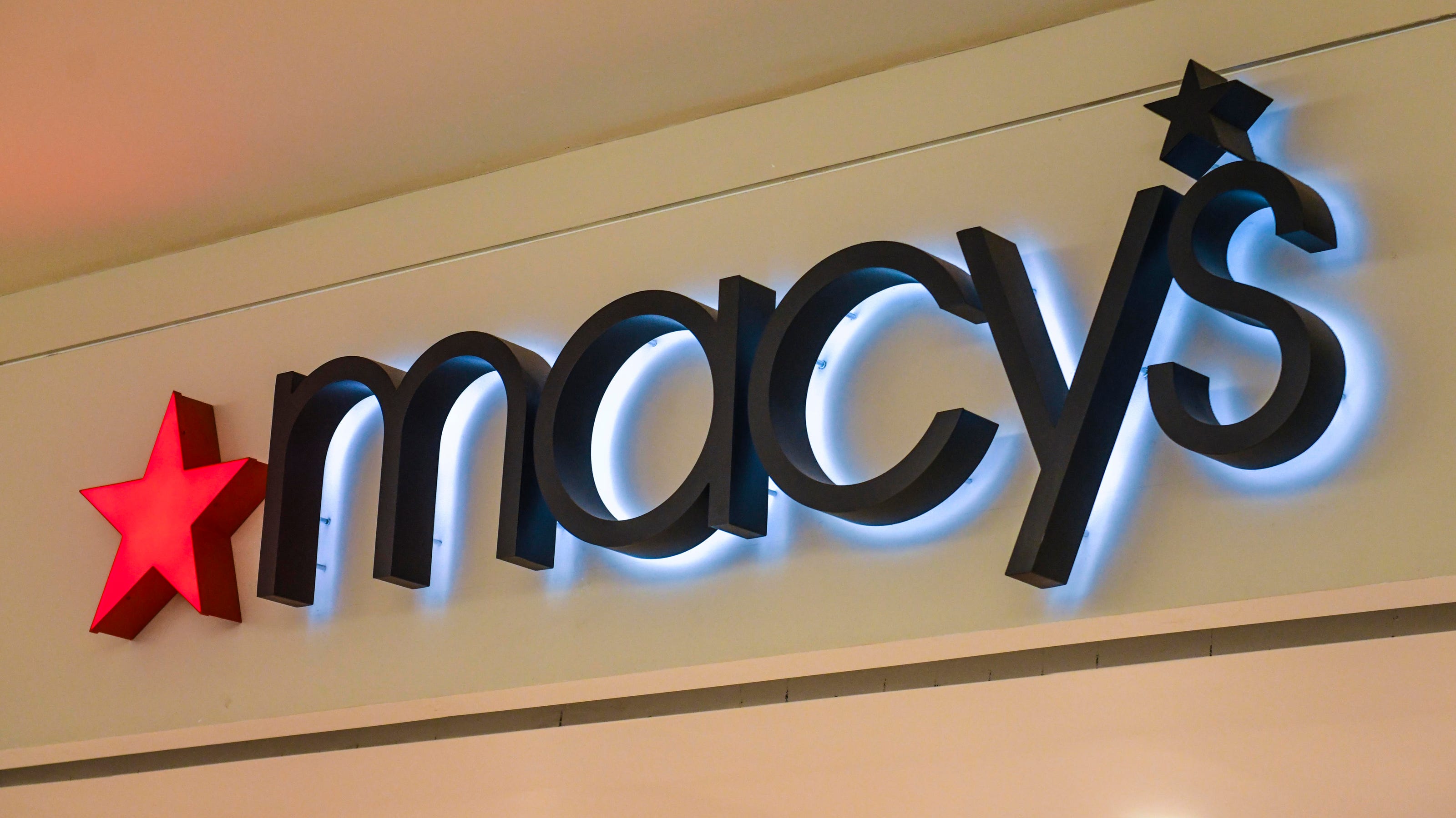 macy-s-star-rewards-loyalty-program-growing-despite-store-closings