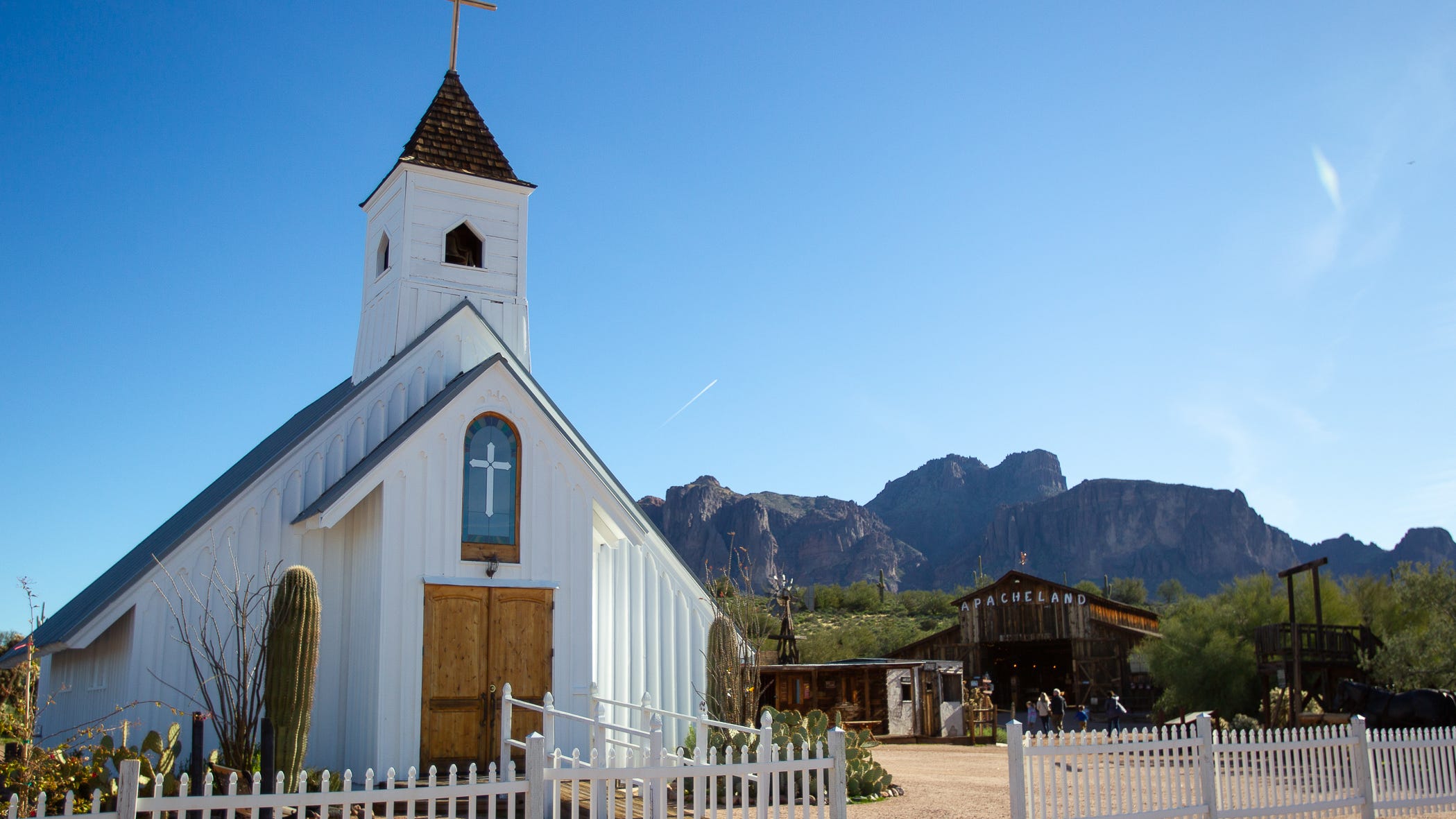 Superstition Mountain Museum is an Arizona hidden gem: Video