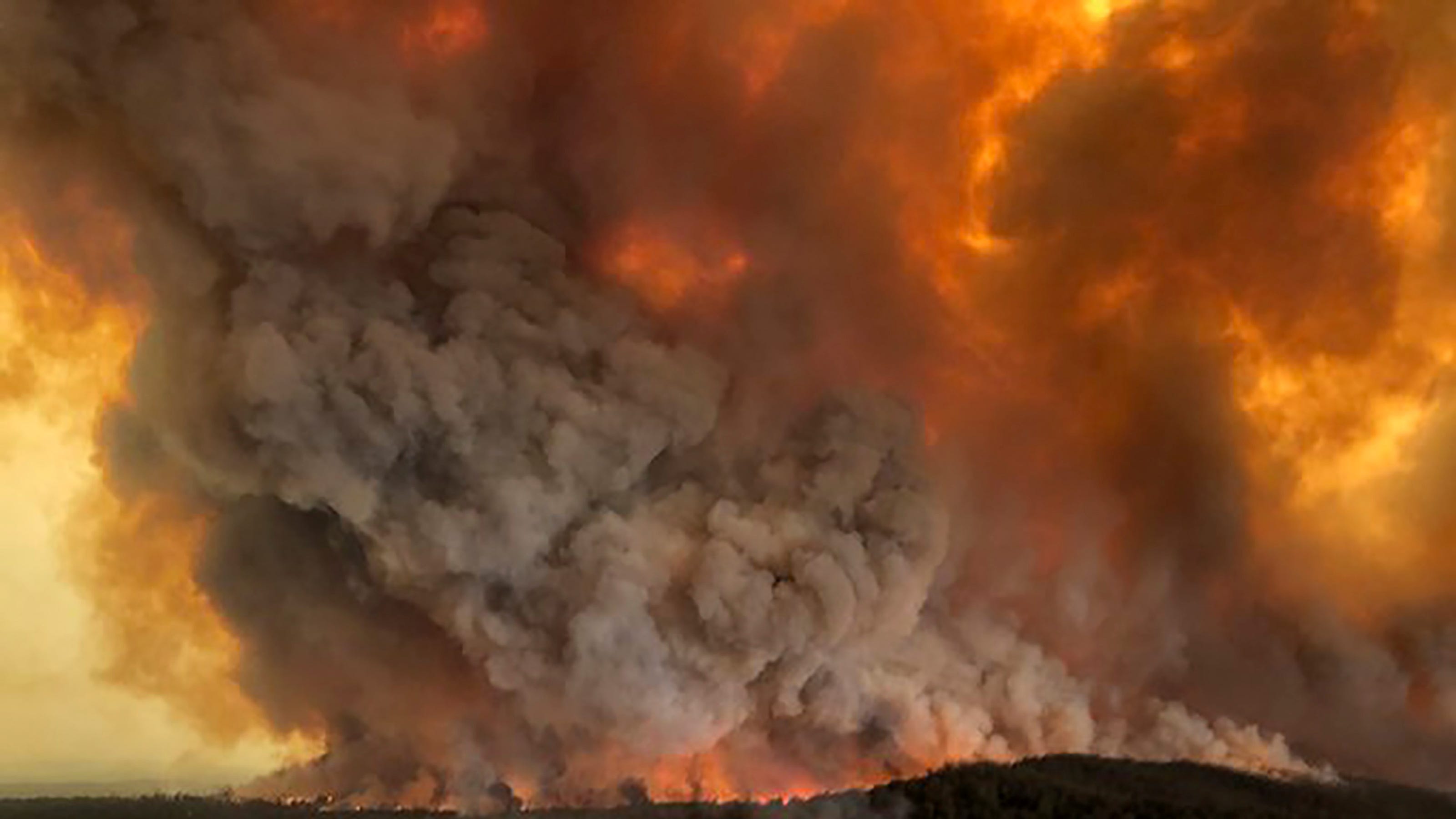 В изоляции австралия. Лесные пожары в Австралии 2019-2020. Лесные пожары в Австралии 2020. Лесные пожары в Австралии 2019. Лесные пожары в Австралии 2020 из космоса.