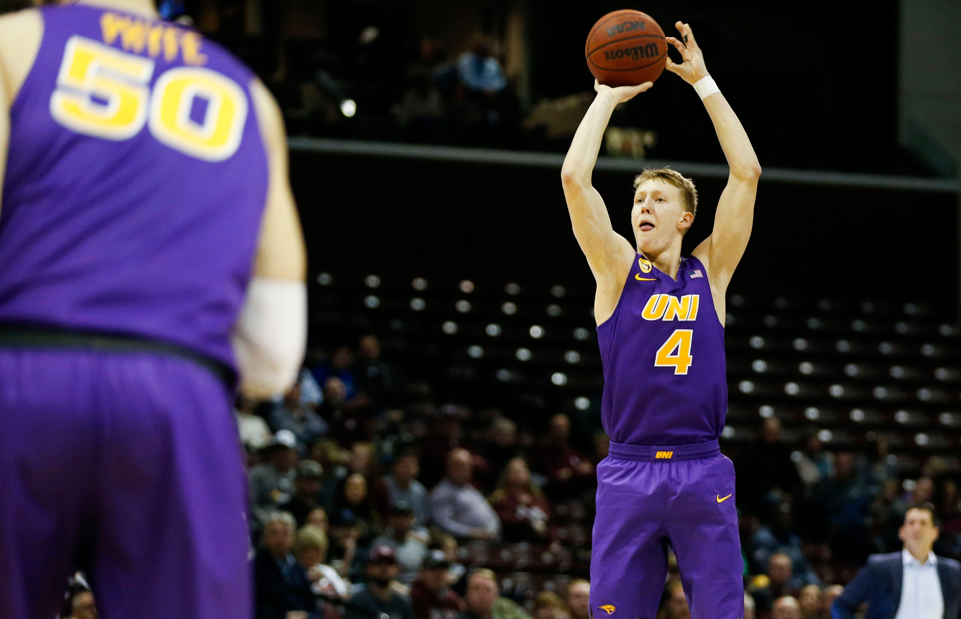 uni basketball jersey