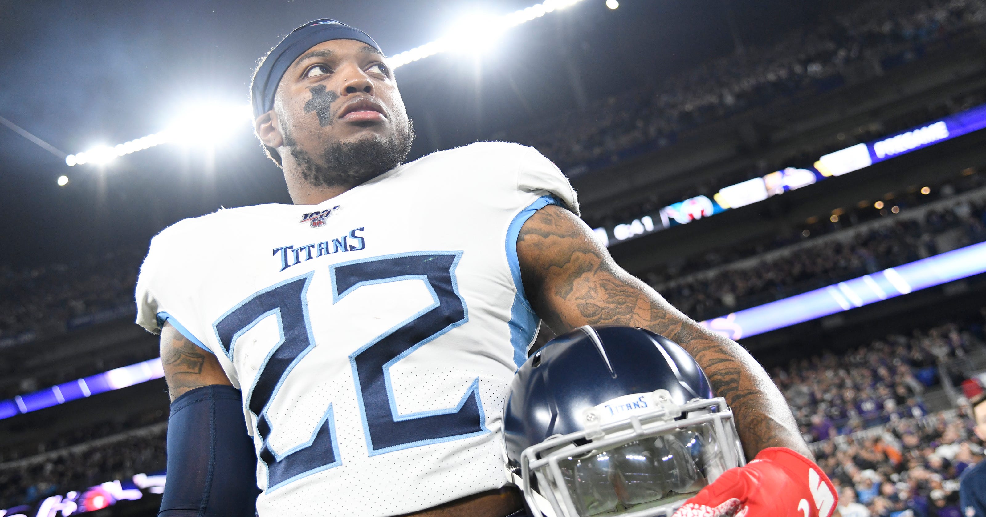 Chiefs Frank Clark Says Titans Rb Derrick Henry Is Not Hard To Tackle