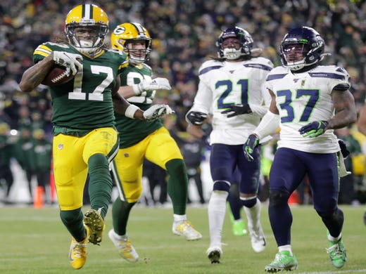 646cfdf7-76b3-4174-a309-2978692f8def-APC_Packers_vs_Seahawks_1376_011220_wag.jpg?width=520&height=390&fit=bounds&auto=webp