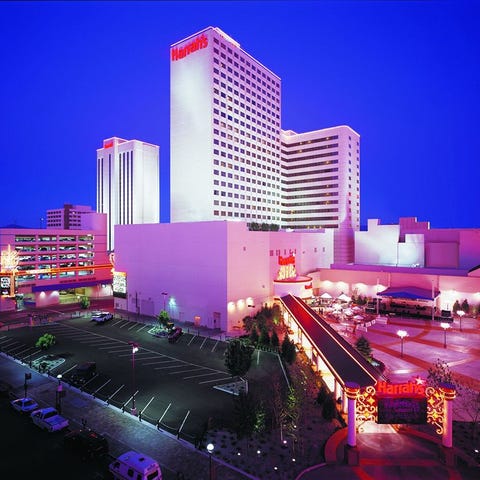 Harrahs Reno will cease gaming operations, the Nev