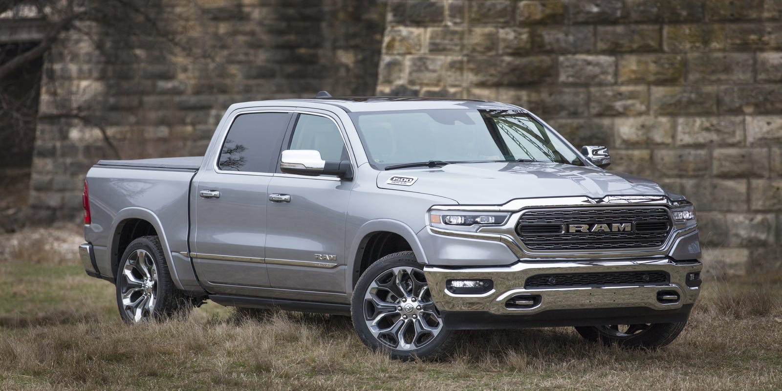 Ram 1500 Limited Laramie Longhorn Top Bmw Mercedes For Luxury Award