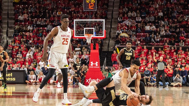 Purdue Vs Iu Basketball Long Lines For Bob Knight S Reported Return