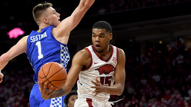 Kentucky Basketball Recruiting Brandon Huntley Hatfield Likes Uk