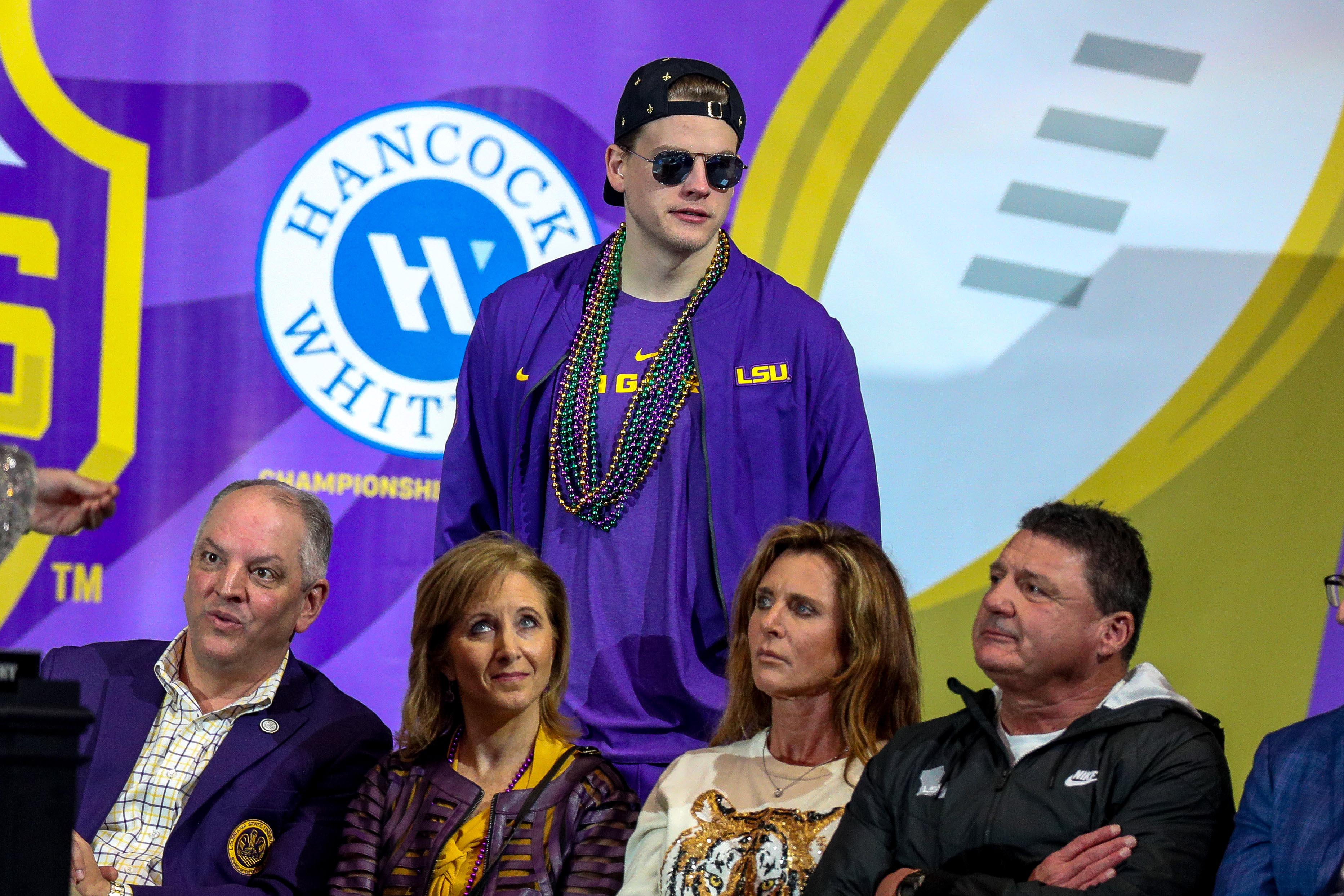 LSU celebrates national title with parade and rally in Baton Rouge