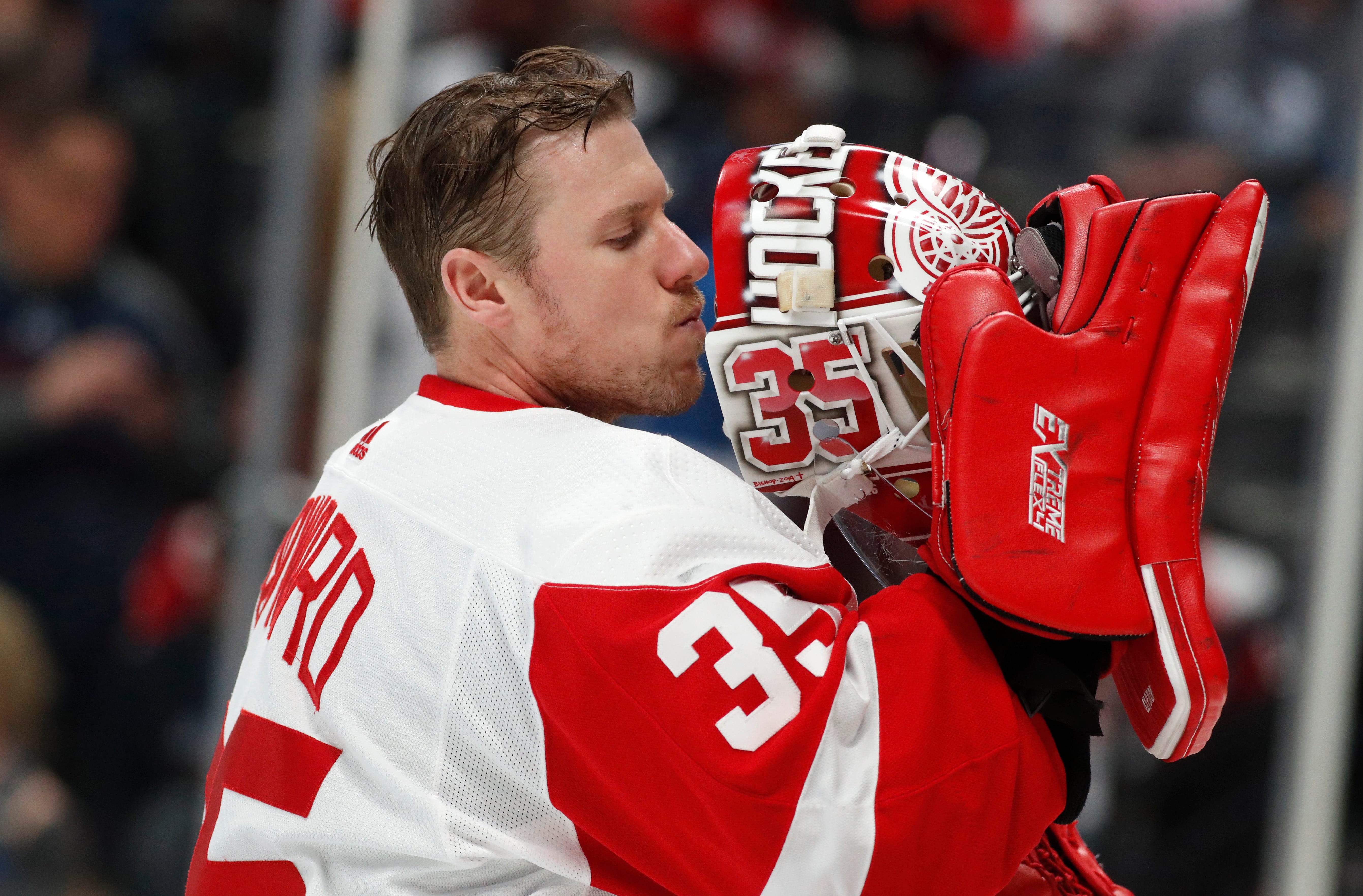 Goaltender Jimmy Howard announces retirement after 11-plus seasons with Detroit Red Wings