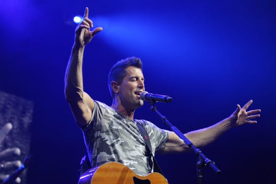 I Still Believe The True Story Behind Jeremy Camp S Weepy