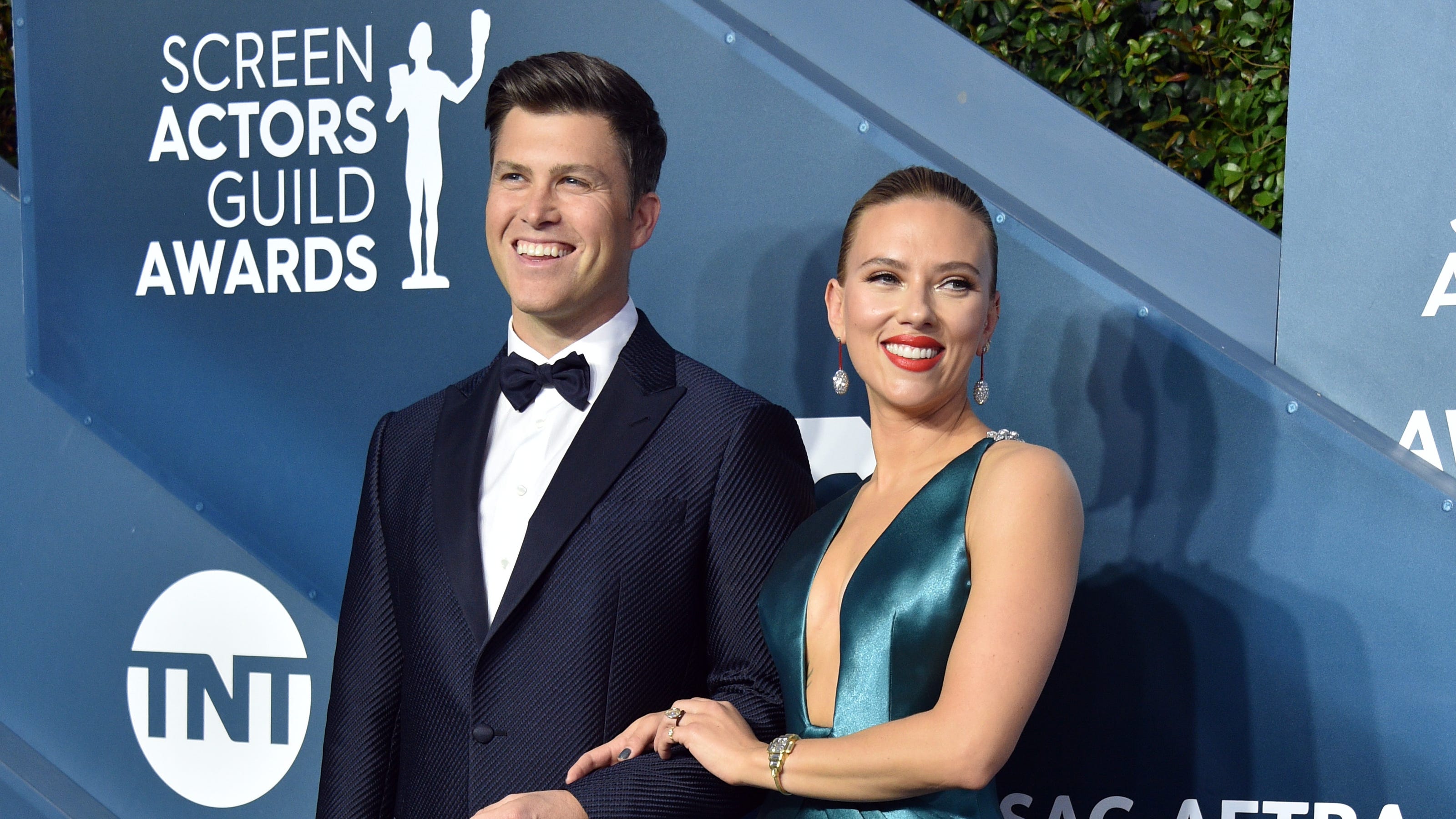 Scarlett Johansson Colin Jost Quietly Wed Over The Weekend