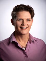 Il nuovo membro del comitato editoriale di Cincinnati Enquirer, Bonnie Jane Feldkamp, ​​si trova all'Enquirer Studio nel centro di Cincinnati martedì 21 gennaio 2020.