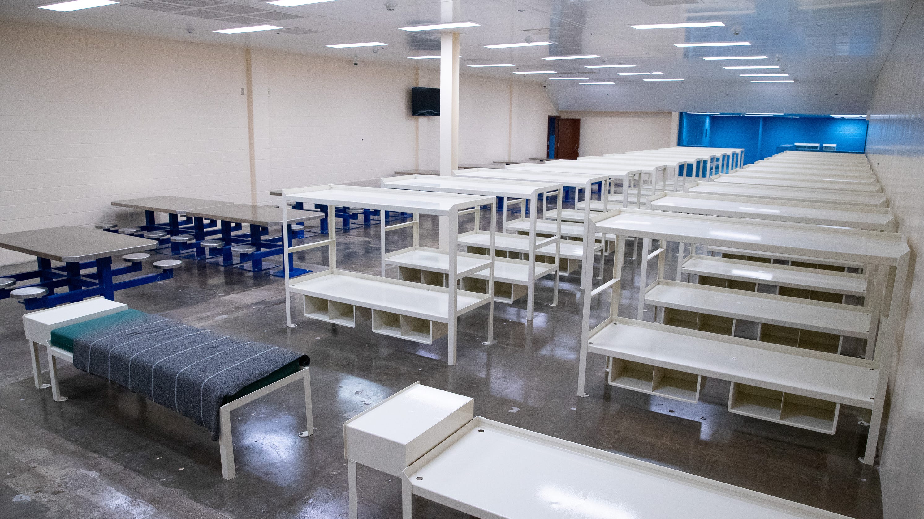 Lack of jailers result in delay of Nueces County Jail dorm use