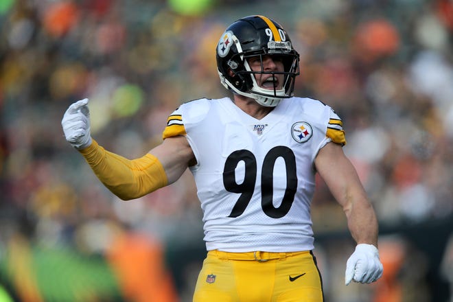 Pittsburgh Steelers outside linebacker T.J. Watt celebrates his forced fumble during a game against the Cincinnati Bengals on Nov. 24, 2019. Watt, who starred collegiately at the University of Wisconsin, will be the featured guest as part of the June 12 Wisconsin Prep Sports Awards show at the Lambeau Field Atrium in Green Bay.