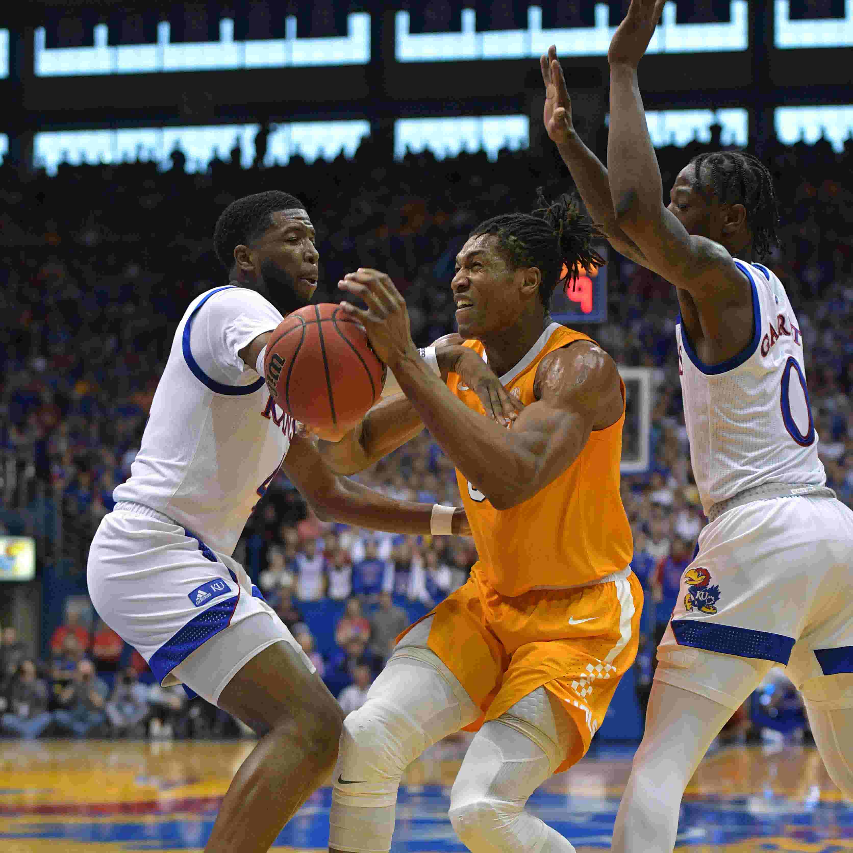 Tennessee Basketball Rick Barnes Sees Vols Positives In Kansas Loss