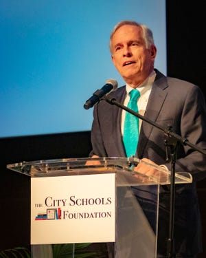 Former U.S. Rep. Bart Gordon was among the speakers at the 2020 Excellence in Education gala honoring Collier Andress Smith, held Friday, Jan. 24 at MTSU's Student Union Building. Smith served on the Murfreesboro City Board of Education and is a founding member of the CIty Schools Foundation.