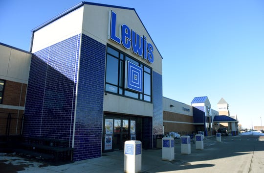 Lewis Drug named regional chain of the year by trade publication