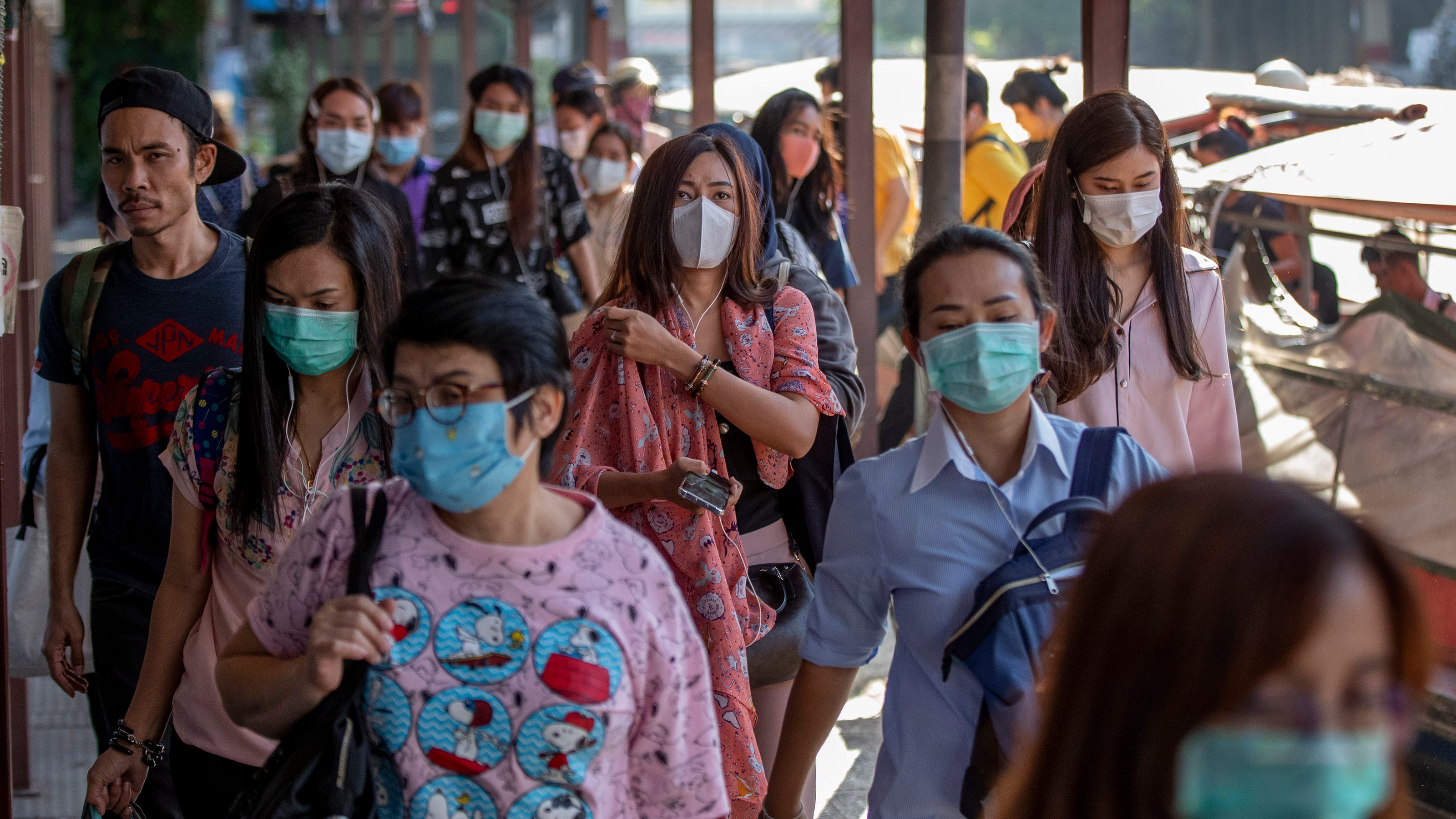 Coronavirus: 106 dead, Americans flee Wuhan outbreak; US threat is low