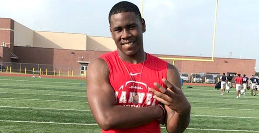 Donovan Eaglin, Manvel (Texas), RB, 5-11, 215 pounds, three stars. Eaglin ran for 1,584 yards on 172 carries (9.2 yards per carry) with 25 touchdowns as a senior in 2019. He also had 12 catches for 173 yards and a touchdown as he piled up 1,757 all-purpose yards at Manvel. STATUS: Signed.