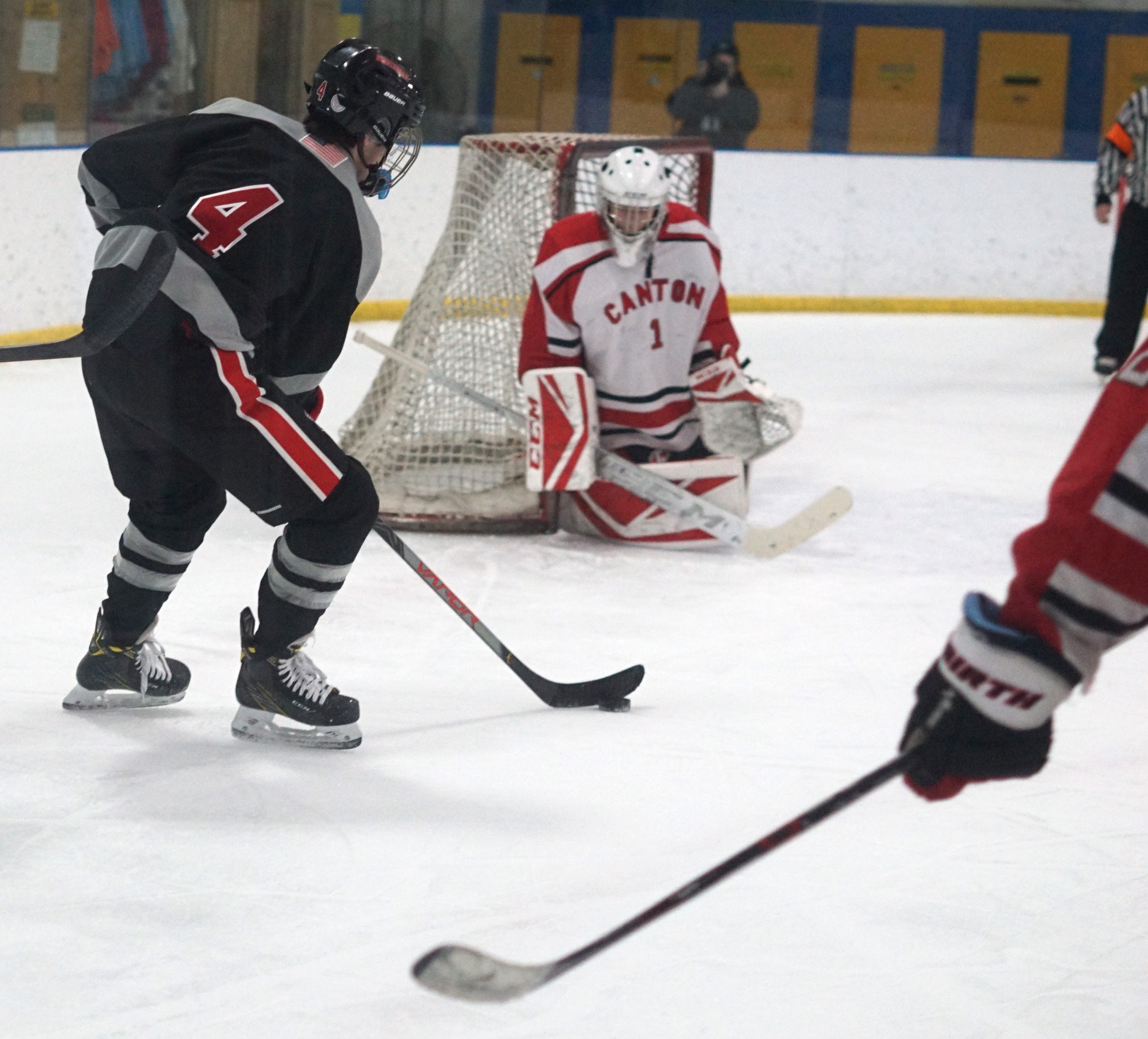 Canton hockey finds momentum with win against Birmingham