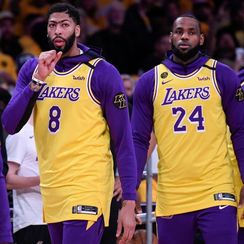 Anthony Davis and LeBron James wear uniform number