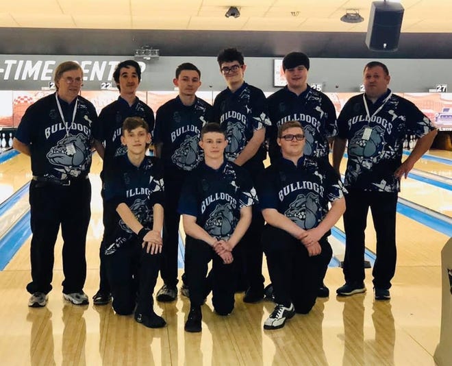 Centerville Wins Wrestling Sectional Area Teams Compete In Bowling State Finals