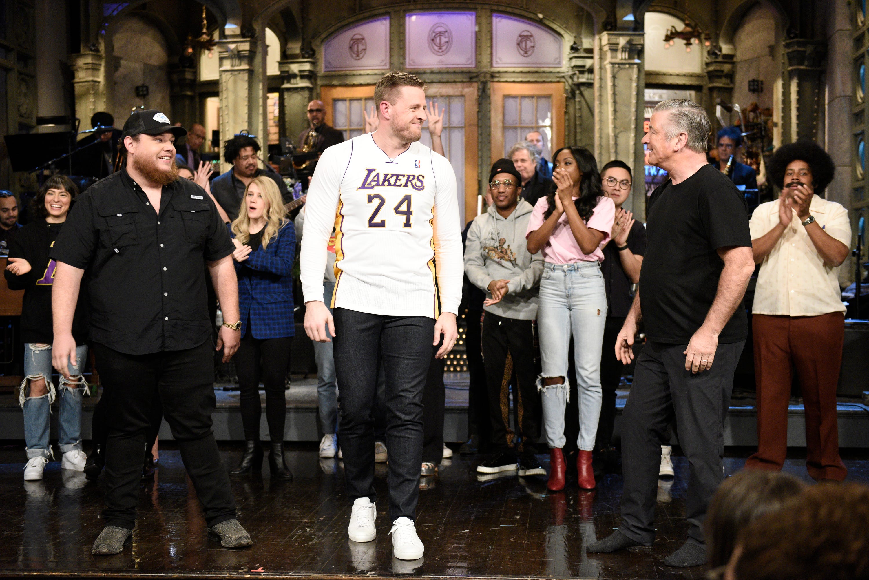 SNL': J.J. Watt pays tribute to Kobe 