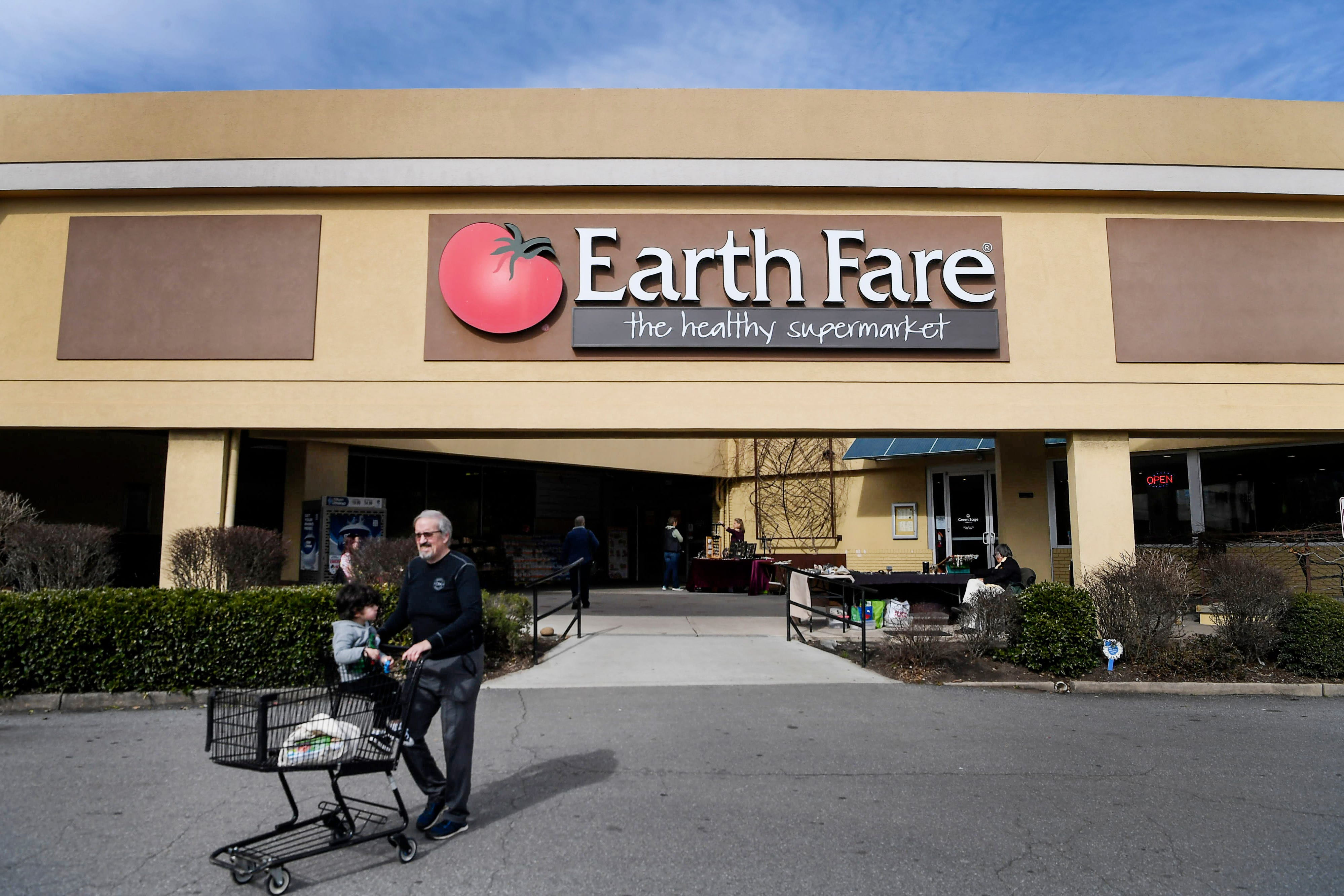 earth fare shoes
