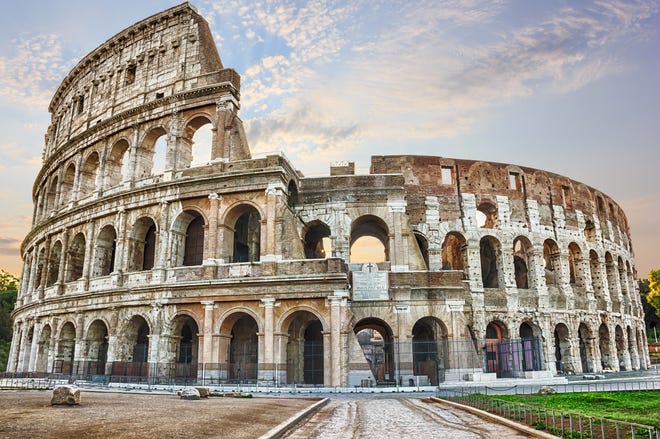 Built from 72 to 80 AD to entertain an audience of up to 80,000 people, the Colosseum showed off the power and wealth of the Roman Empire.